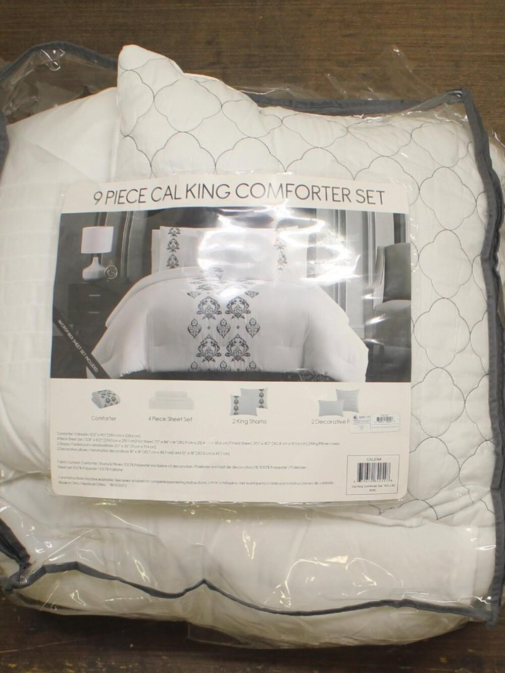 NEW Hallmart Calena 9-Piece Comforter Set 84254 White / Black California King